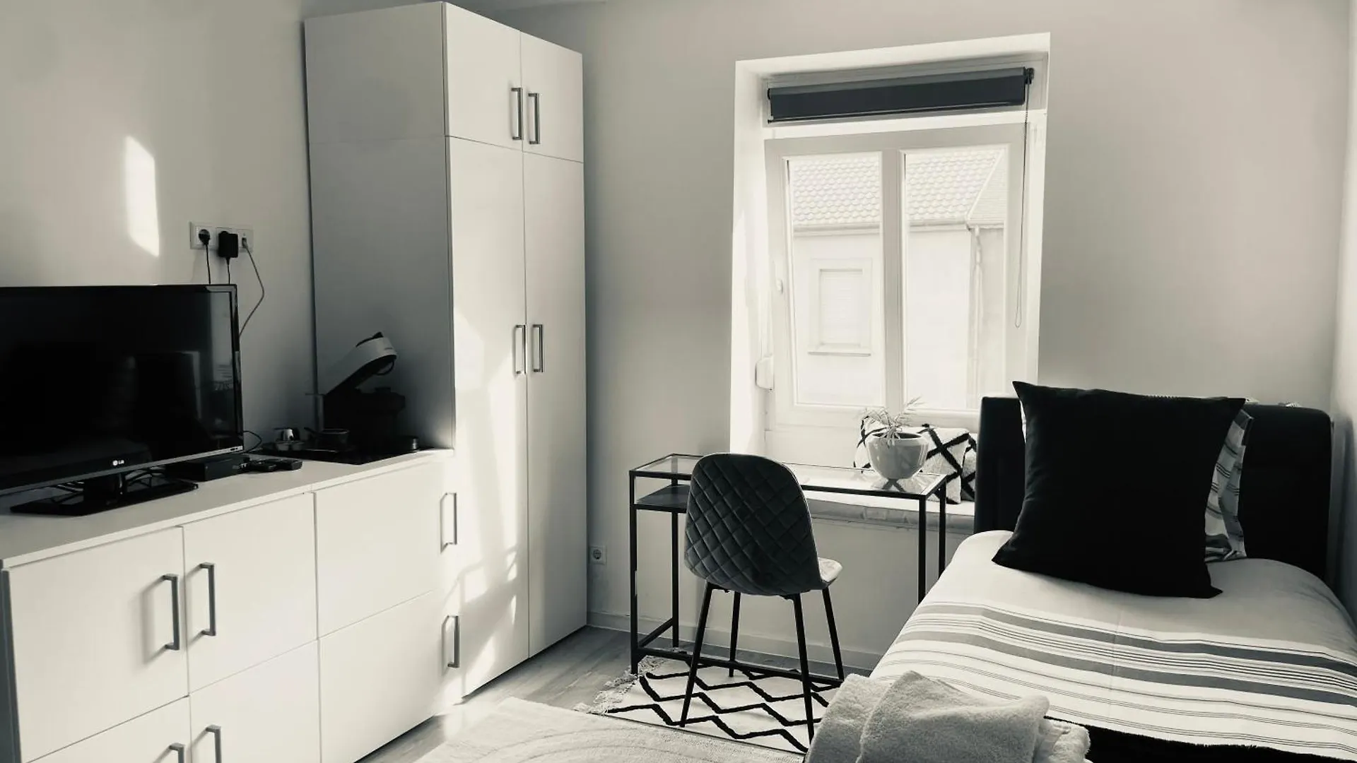 לוקסמבורג Bright Single Room In Guest House לוקסמבורג